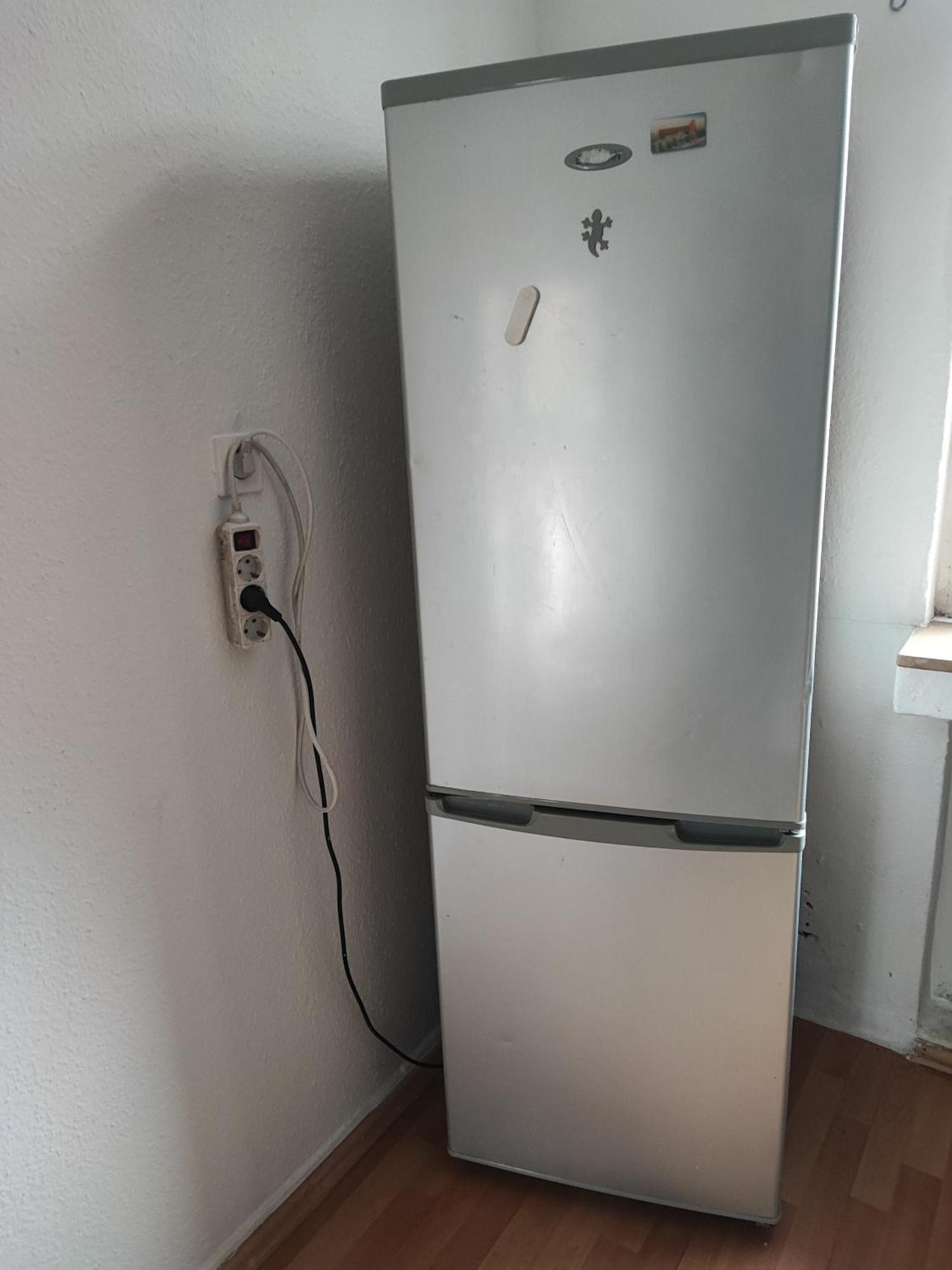 Zum Flughafen Apartment ดุสเซลดอร์ฟ ภายนอก รูปภาพ